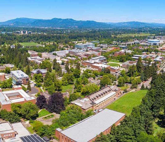 美国俄勒冈大学本科生申请入学有三种情况