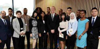 英国提赛德大学设置了多种奖金丰厚的奖学金