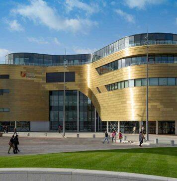 英国提赛德大学荣膺2025大学联盟四大奖项提名